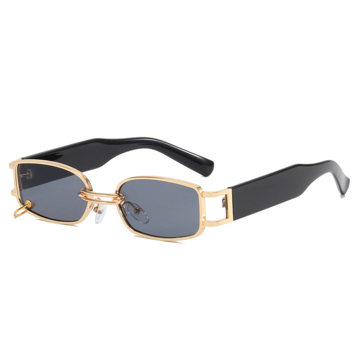 Dame moteriktig solbrille med innovativ rektangulær design og elegante metallakenter Luvikno