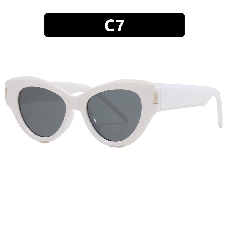 Damer stilige Cat-Eye solbriller med transparent ramme Luvikno