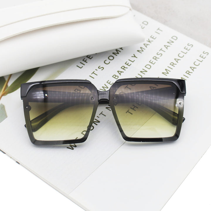 Damer store geometriske solbriller Luvikno
