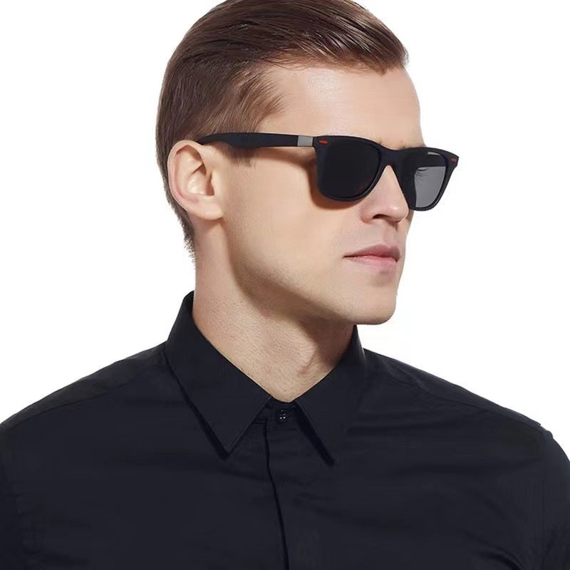 Dame stilige retro-solbriller med robust ramme Luvikno