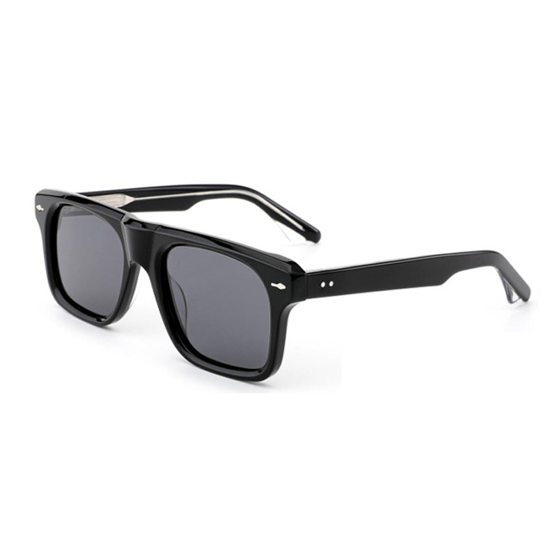 Damer moteriktig solbrille i elegant skilpaddedesign Luvikno