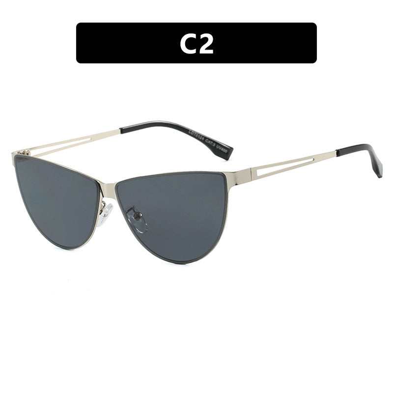 Dame Cat-Eye solbriller med stilfull metallramme og beskyttende UV-filter Luvikno