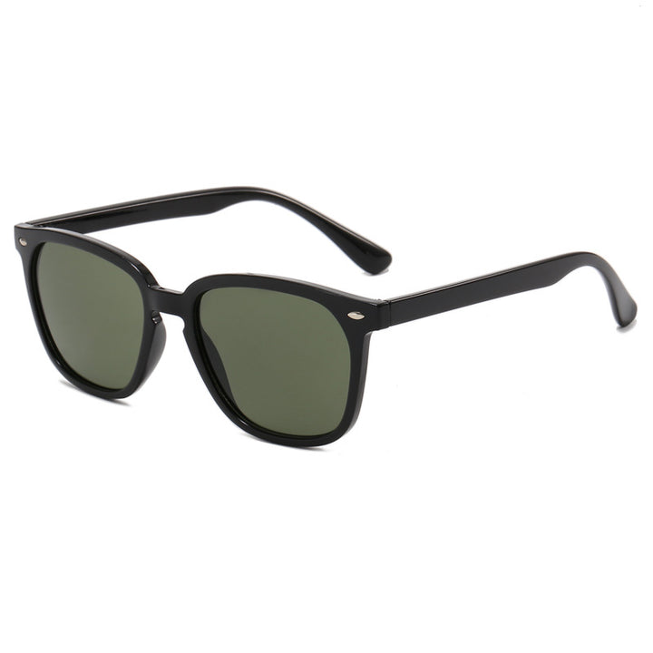 Dame moderne solbriller med elegant visirdesign Luvikno