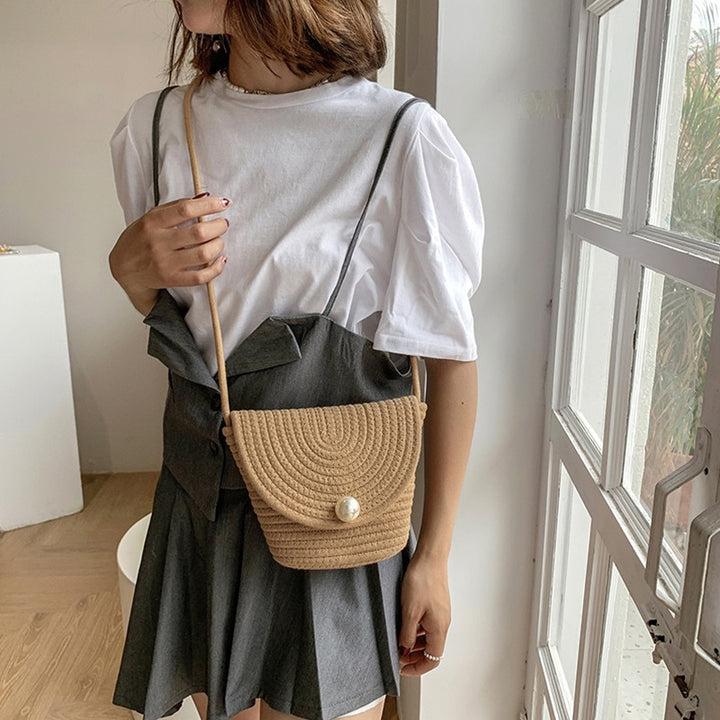 Dame Stilfull Clutch laget av flettet materiale Luvikno