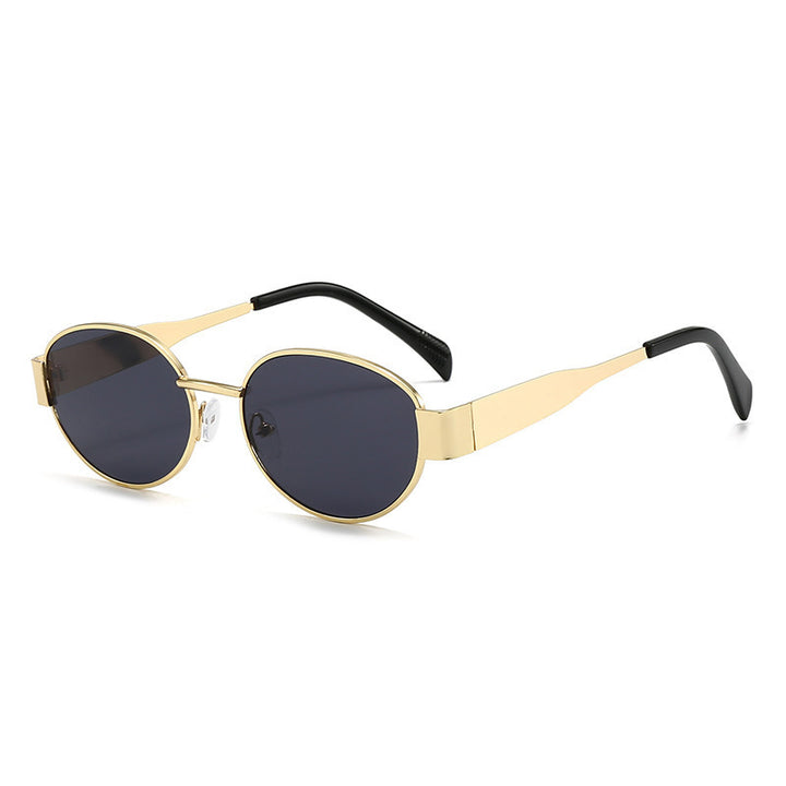 Dame moteriktig solbrille med elegant metallramme Luvikno
