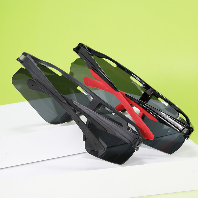 Dame sport solbrille med ergonomisk ramme og høy grad av UV-beskyttelse Luvikno
