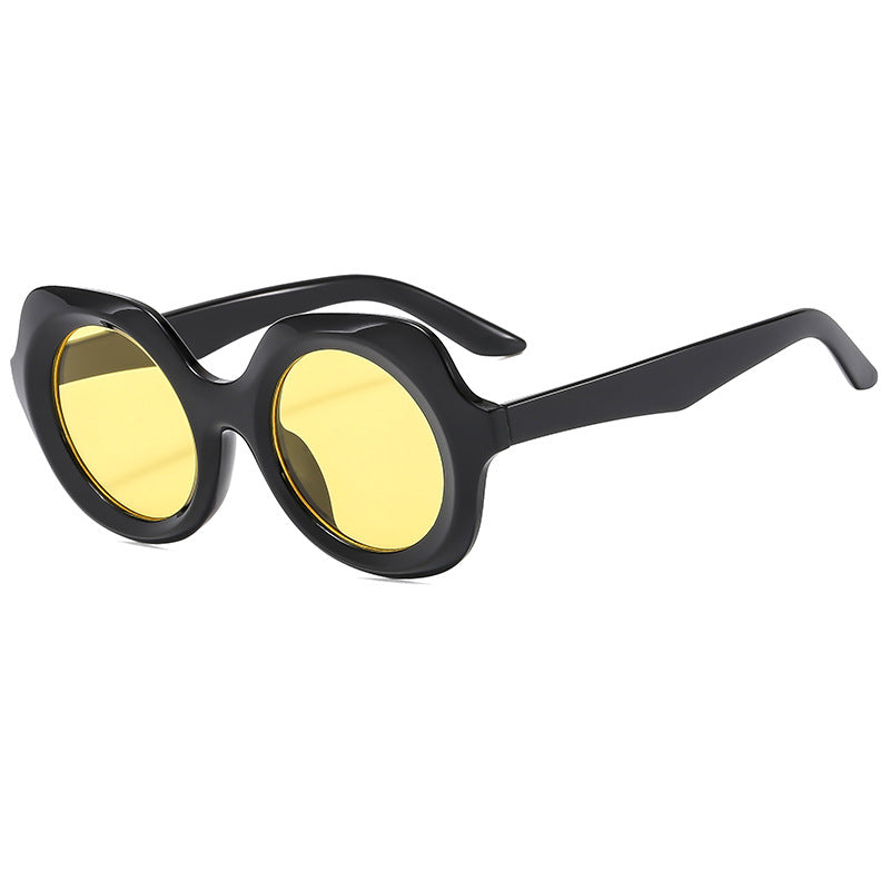 Dame oversized solbriller med stilige, buede rammer Luvikno