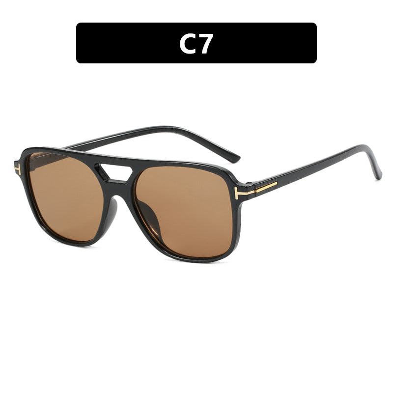 Damer trendy kvadratisk solbrille med detaljert ramme Luvikno