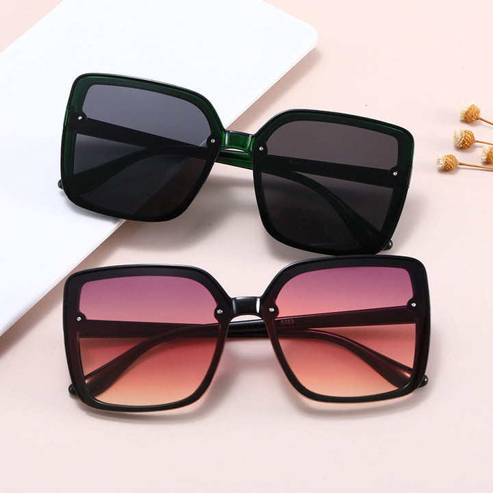 Dame Oversized-firkantet solbrille med kontrasterende ramme Luvikno