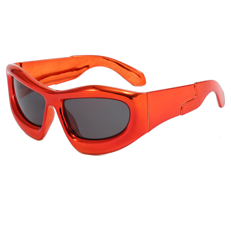 Dame Sportslig Solbrille med robust, geometrisk rammendesign Luvikno