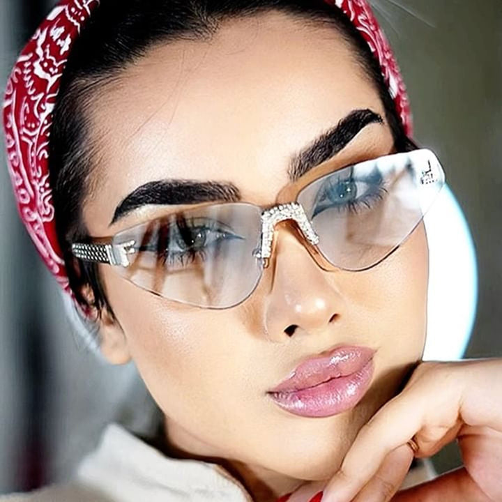 Dame Designer katteøyne-solbrille med glitrende strass-dekor Luvikno