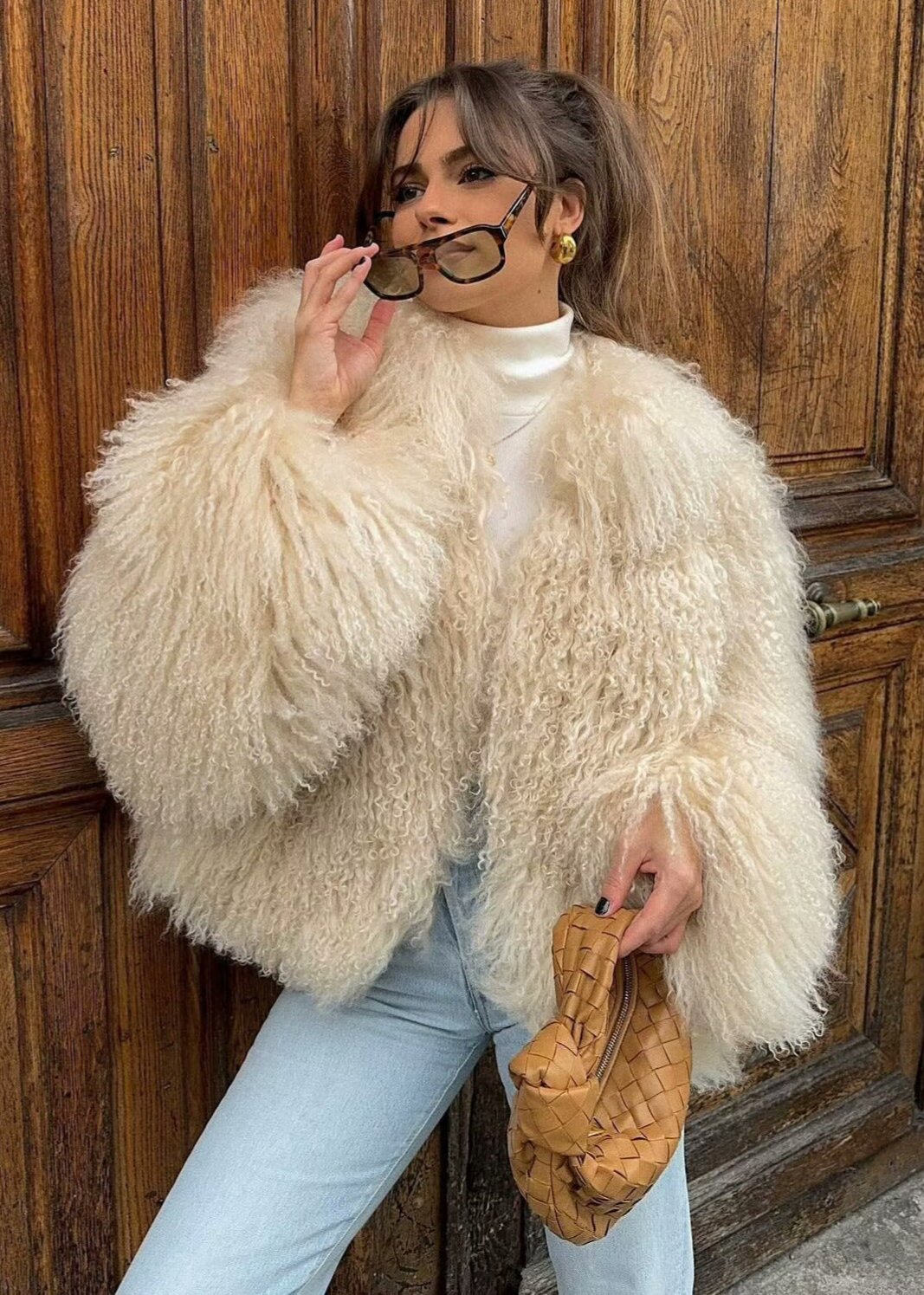 Luvik | Tekokarvaneule