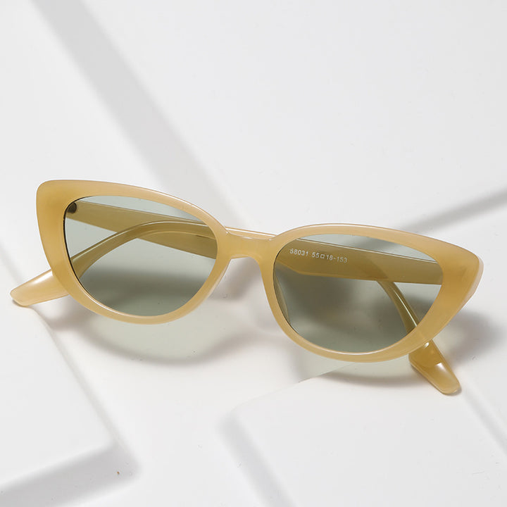 Kvinne Cat-Eye Solbriller med Stilig Skildpadde-design Luvikno