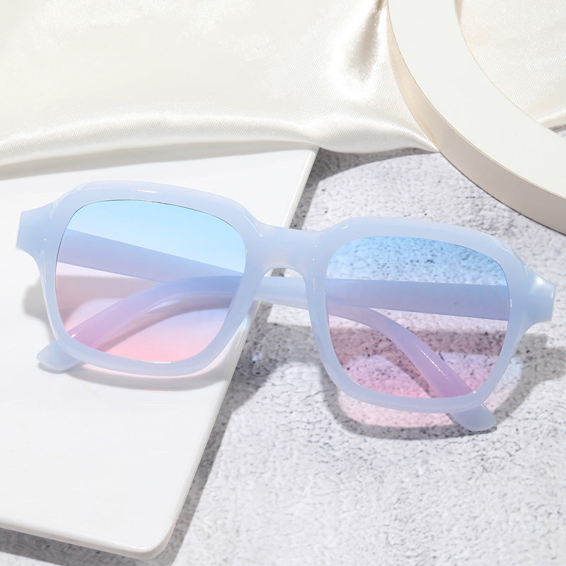 Dame kvadratisk solbrille med stilige rammer Luvikno