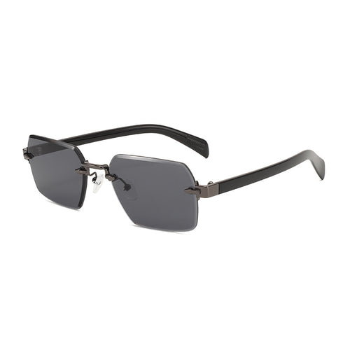 Dame moteriktig solbrille med firkantet ramme og gradientlinser Luvikno