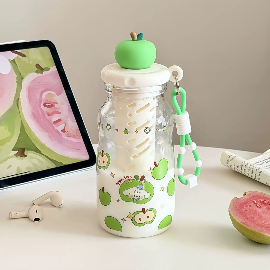 Dame Trendy og praktisk vannflaske med fruktlokk Luvikno