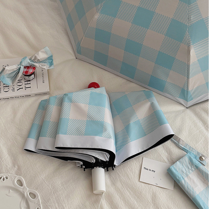 Dame sammenleggbart paraply med spesiell design Luvikno