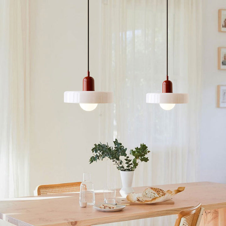 Farget glasspendellampe - BauLume | Luvikno