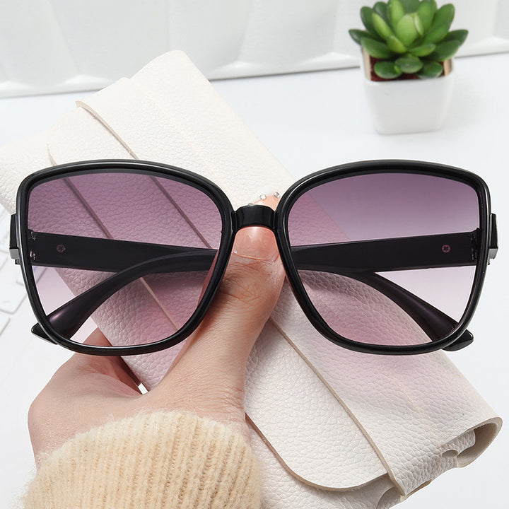 Dame elegante oversized solbriller i moderne design Luvikno