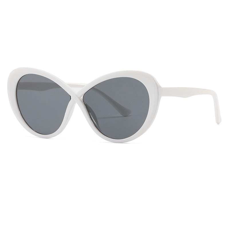 Dame Cat-Eye solbriller med speilfolierte glass Luvikno