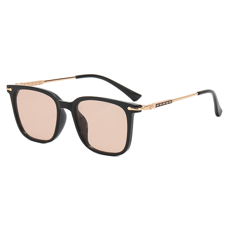 Dame firkantet designerbrille med elegant ramdesign Luvikno