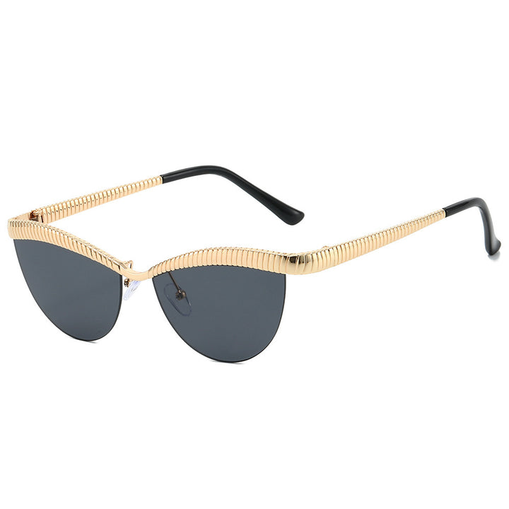 Dame Designer solbrille med unikt, bølget ramme Luvikno