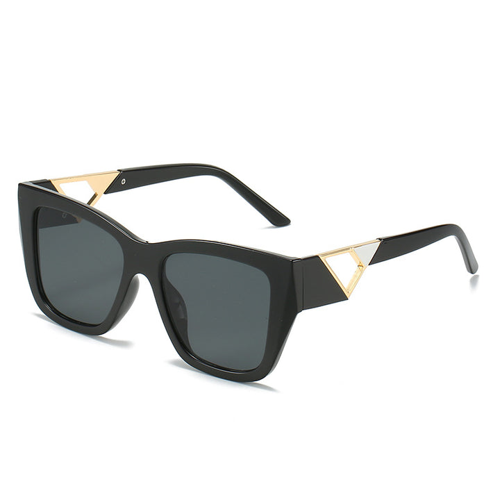 Dame Oversized Solbriller med moderne geometrisk design og elegant metallaccent Luvikno