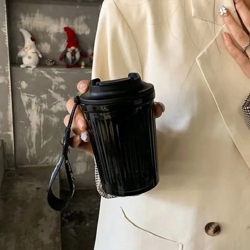 Damen Kaffee- und Teebecher mit praktischem Tragegriff Luvikno