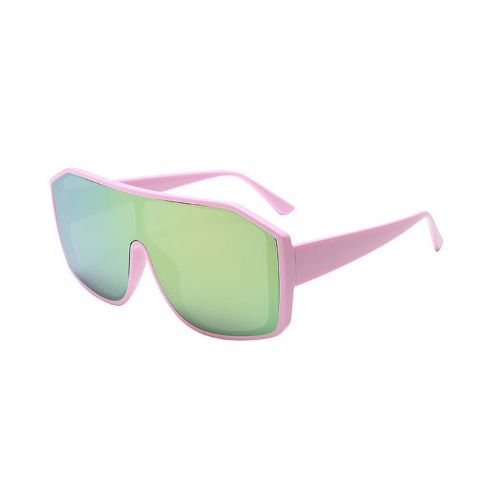 Dame oversized solbrille med robust ramme og stilig design Luvikno