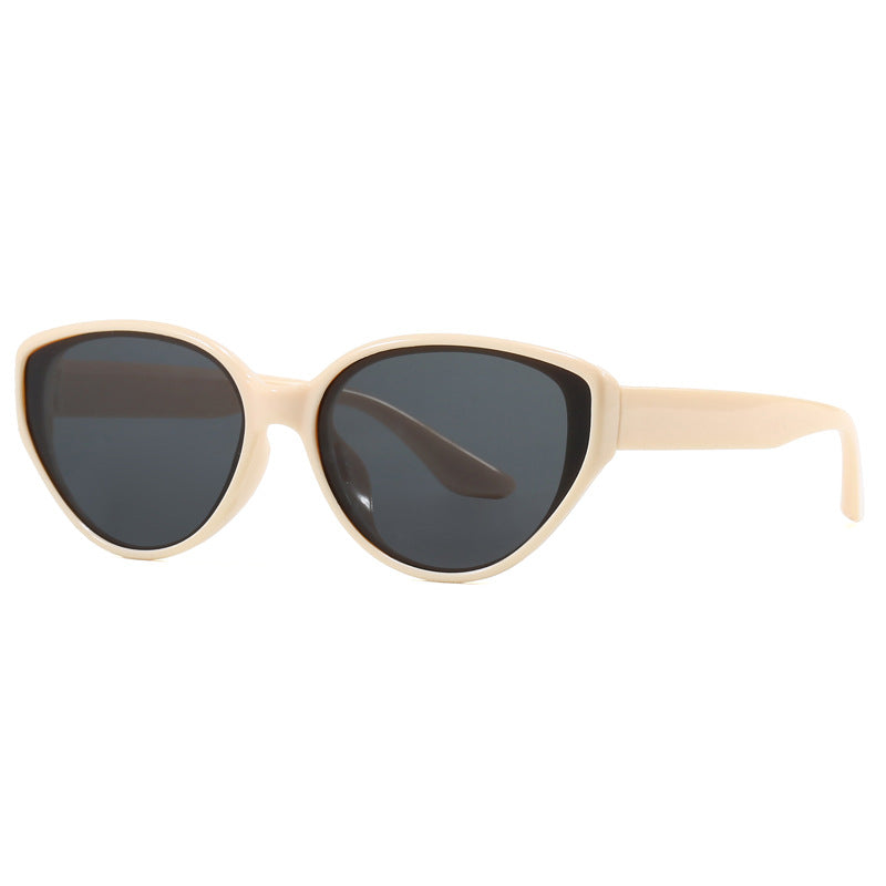 Dame Cat-Eye solbriller med moderne design Luvikno