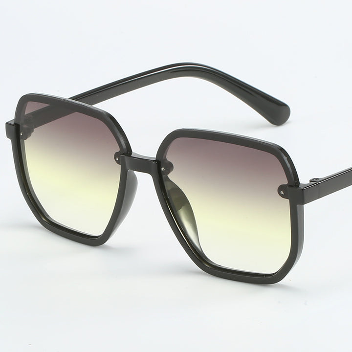 Dame geometrisk solbrille i moderne design Luvikno