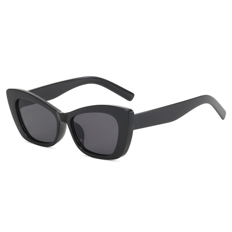 Damer Cat-Eye solbriller med stilige elementer Luvikno
