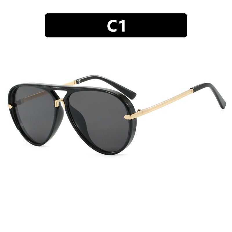 Dame moteriktig piloten solbrille med elegante metallakenter Luvikno
