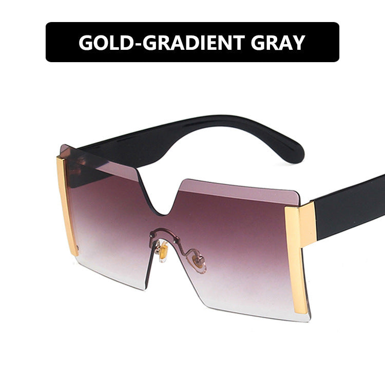 Dame futuristisk oversized solbrille med markant design Luvikno