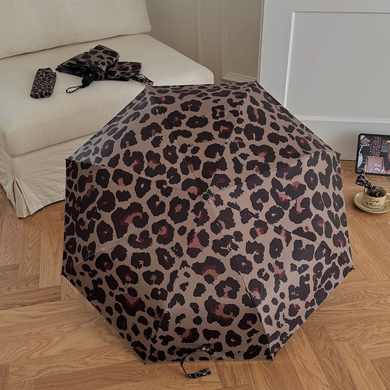 Dame sammenleggbar paraply i moderne leopardmønster Luvikno
