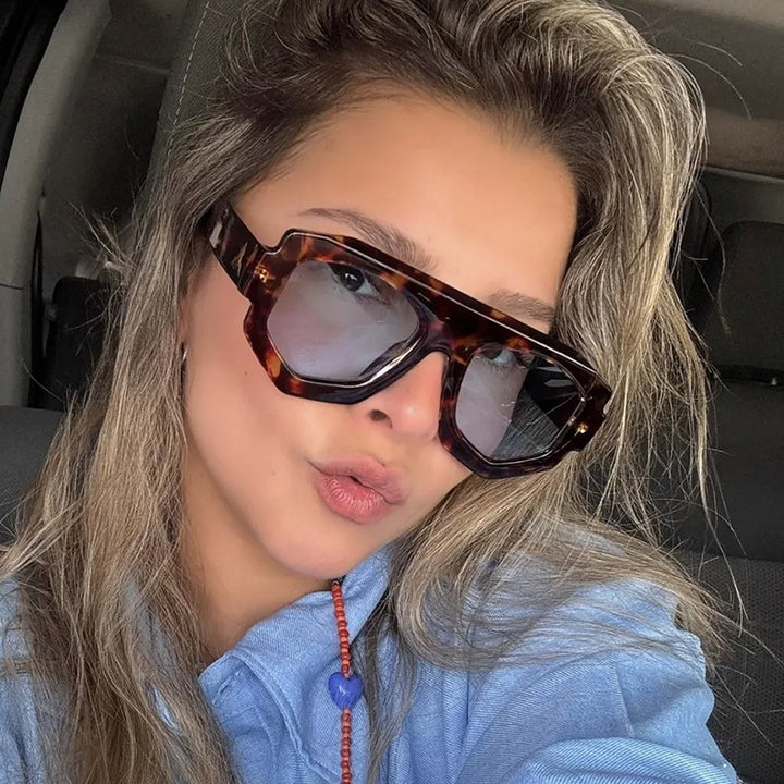 Dame moterik hexagonal solbrille Luvikno