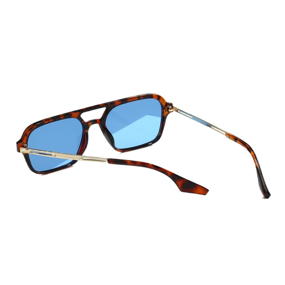 Dame Motetisk Solbrille i moderne design med polariserte glass Luvikno
