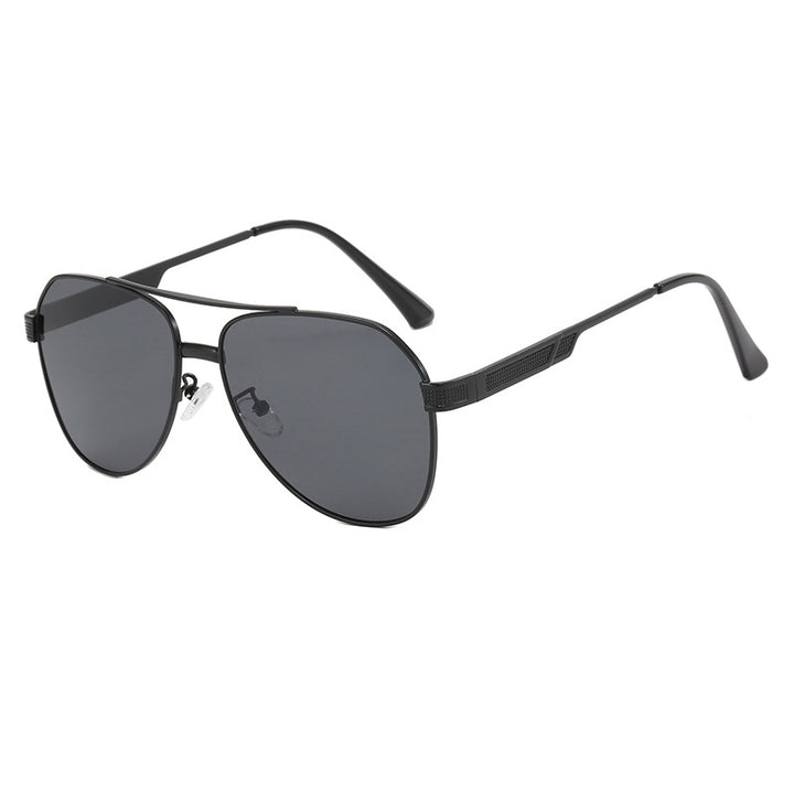 Dame elegant aviator-solbriller med robust metallramme og UV-beskyttelse Luvikno