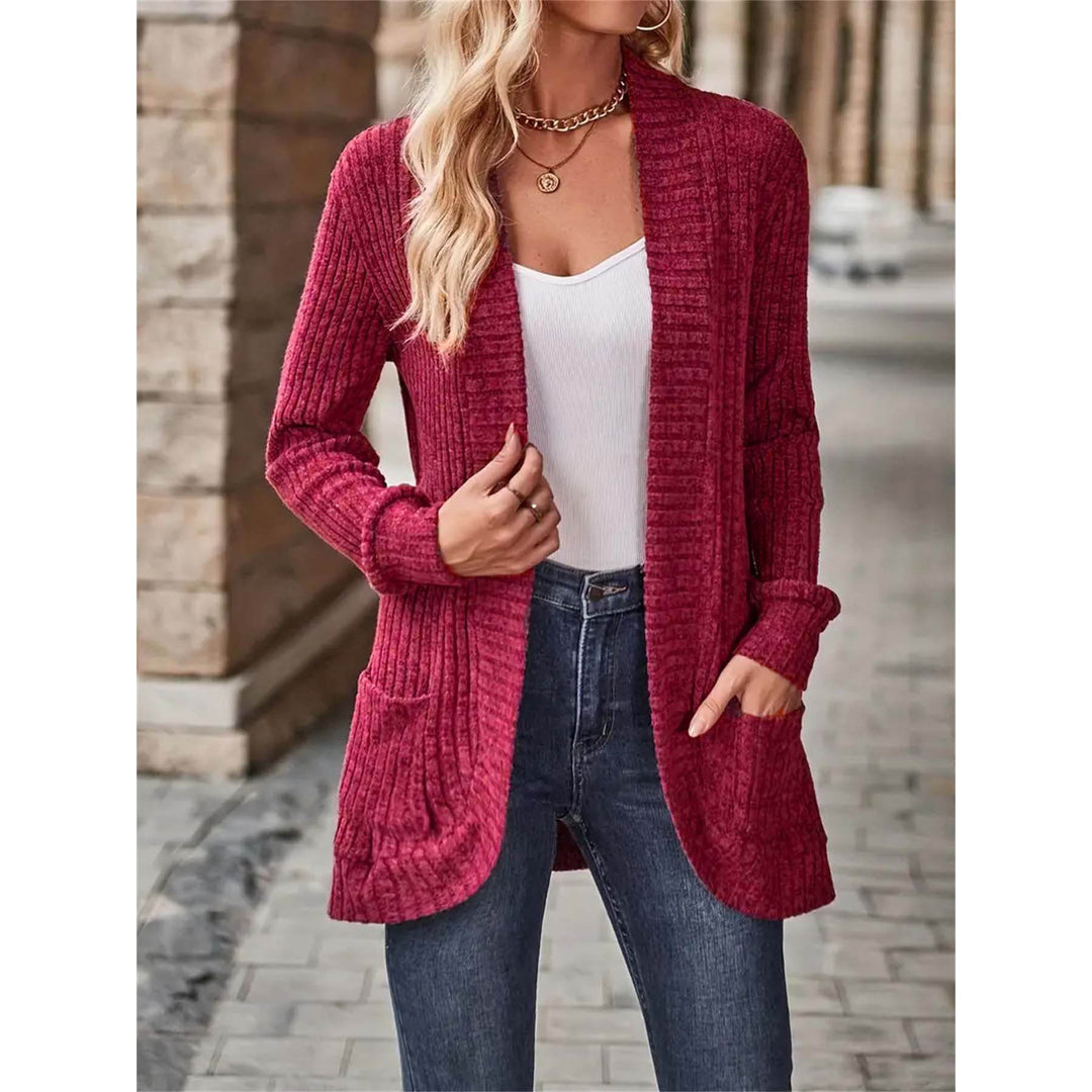 Naisten rento neulecardigan, jossa avonainen etuosa ja käytännölliset taskut Luvik