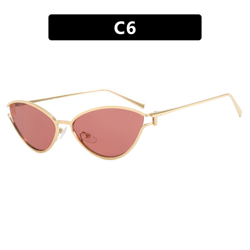 Dame Cat-Eye solbriller med beskyttende UV-filter og elegant metallramme Luvikno
