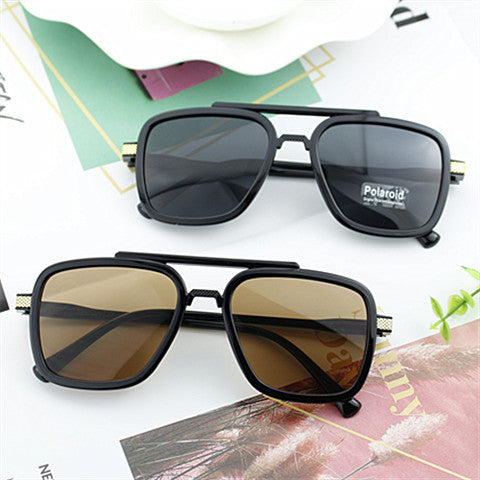 Damen moderne solbrille med kvadratisk ramme Luvikno
