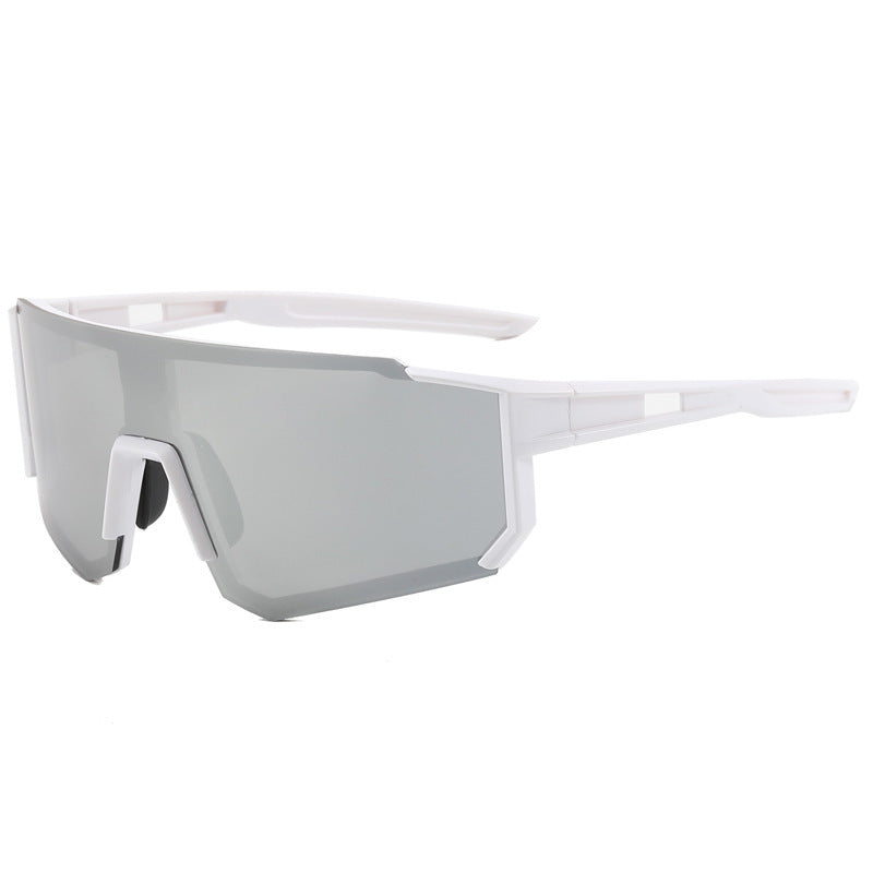 Dame Sporty solbrille med bred UV-beskyttelse og moderne design Luvikno