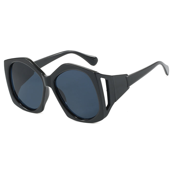 Dame oversized solbrille med futuristisk design Luvikno