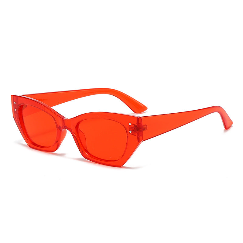 Dame moderne motefull solbrille i innovativt design Luvikno