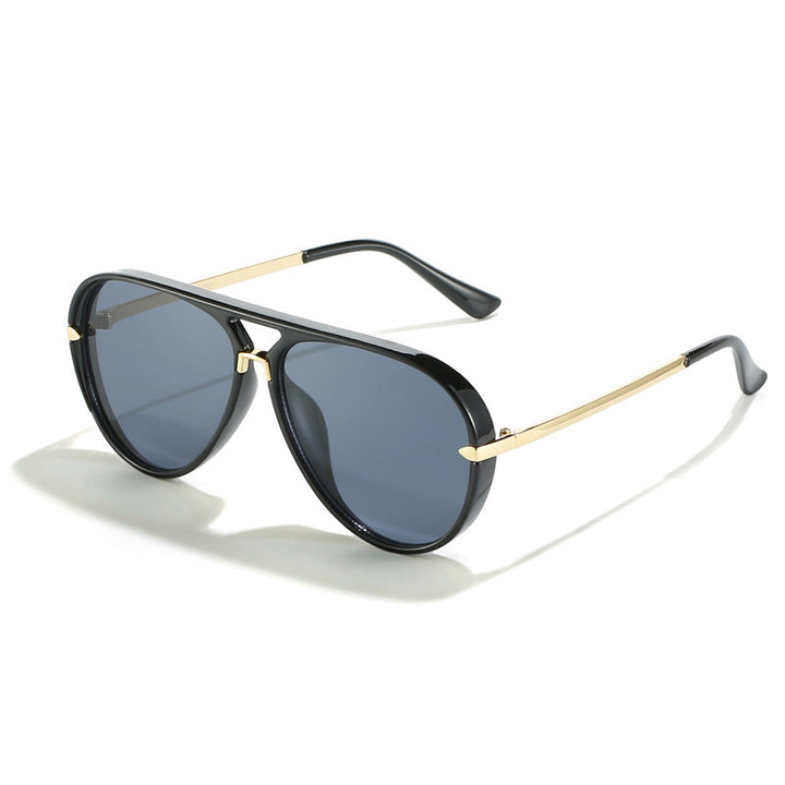 Dame pilot-solbrille med moderne metallramme og UV-beskyttelse Luvikno