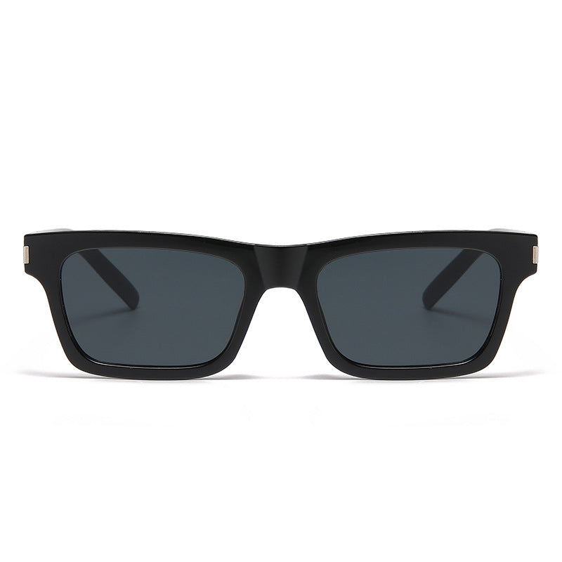 Dame elegant rektangulær solbrille med polariserte glass Luvikno