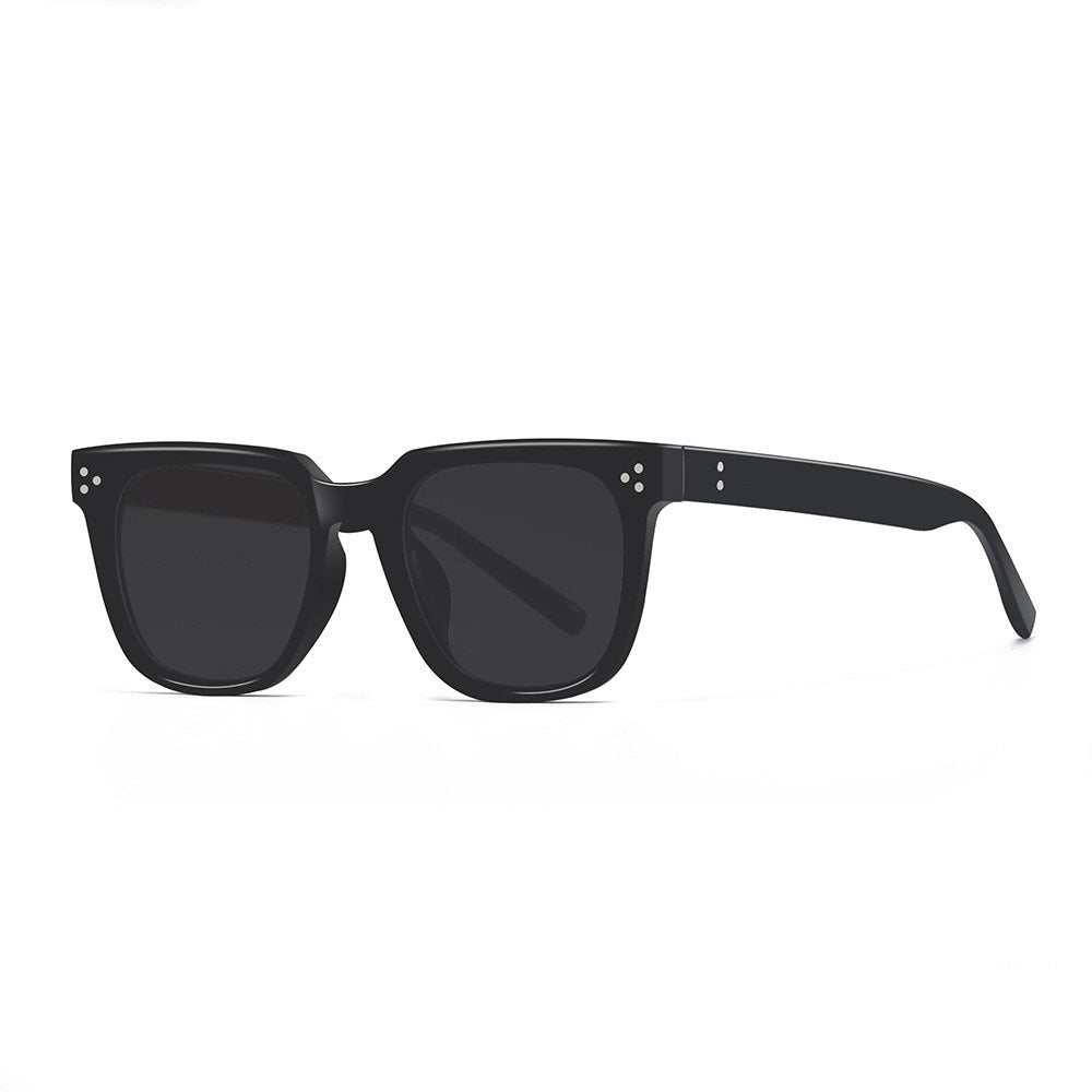 Dame fashionable solbrille med robust ramme og UV-beskyttelse Luvikno