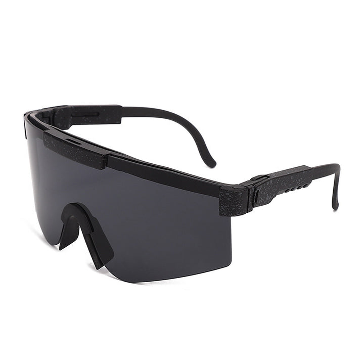 Dame Sporty Statement Solbrille i moderne design Luvikno