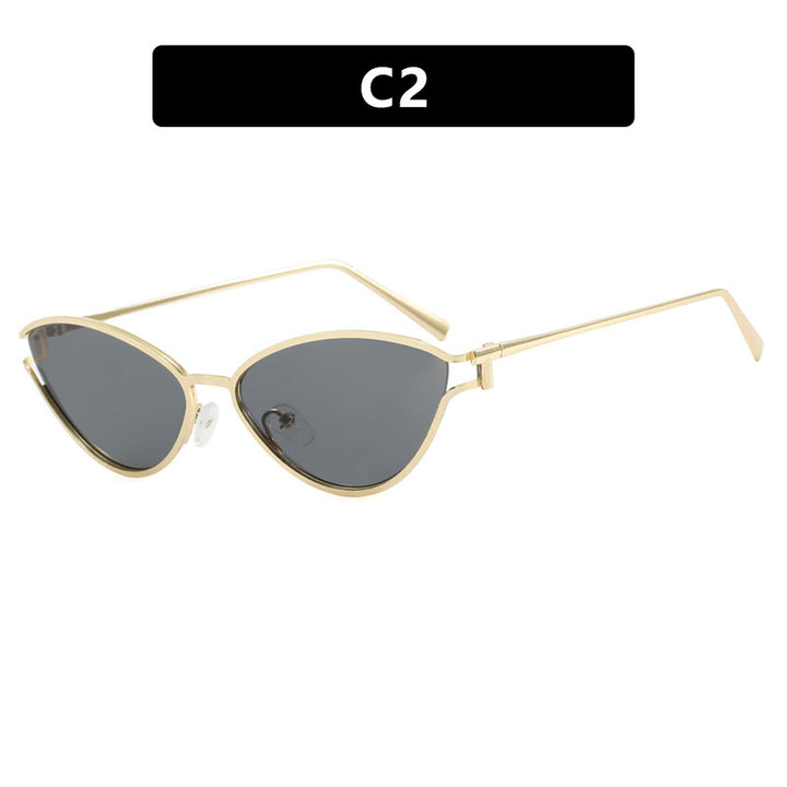 Dame Cat-Eye solbriller i elegant gullramme Luvikno