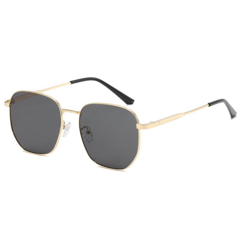 Dame moteriktig firkantet brille med lett metallramme Luvikno